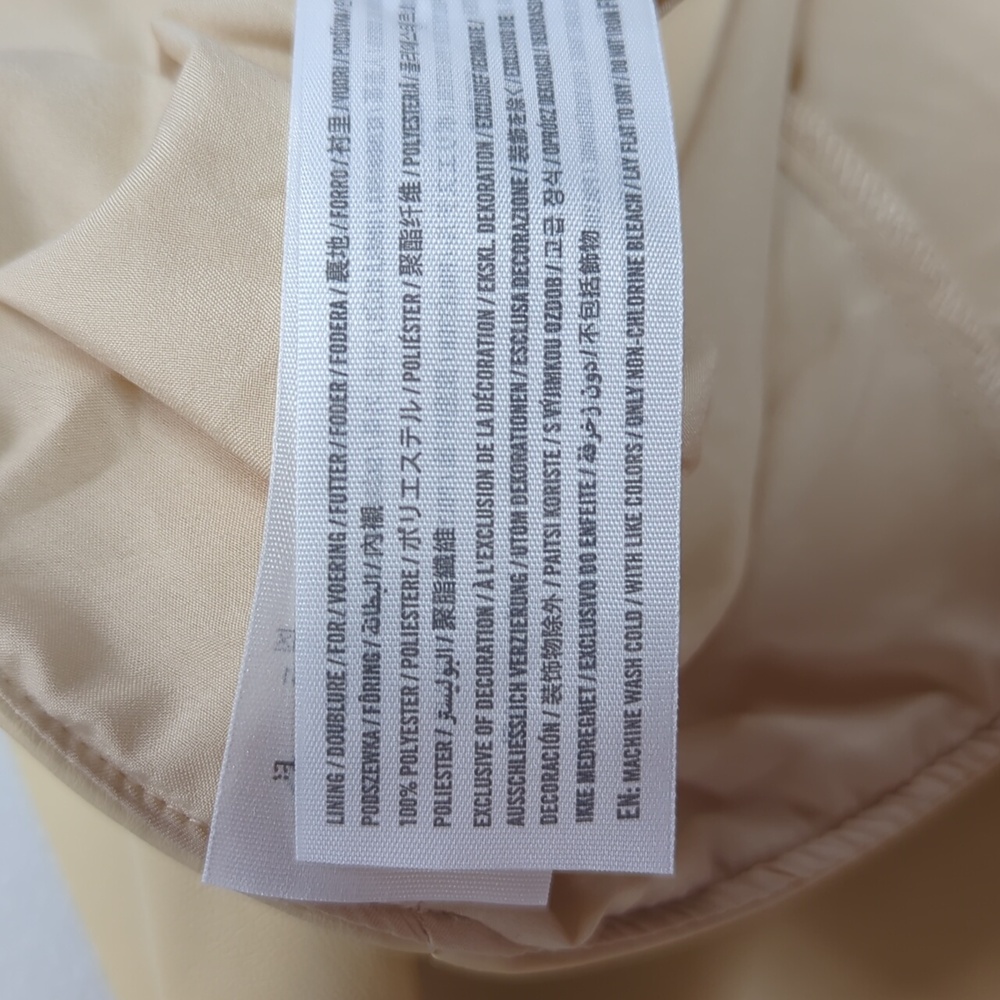 Abercrombie & Fitch Cream Mini Skirt - Picture 9 of 10